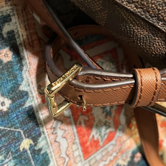 MK backpack - Picture 8 of 13